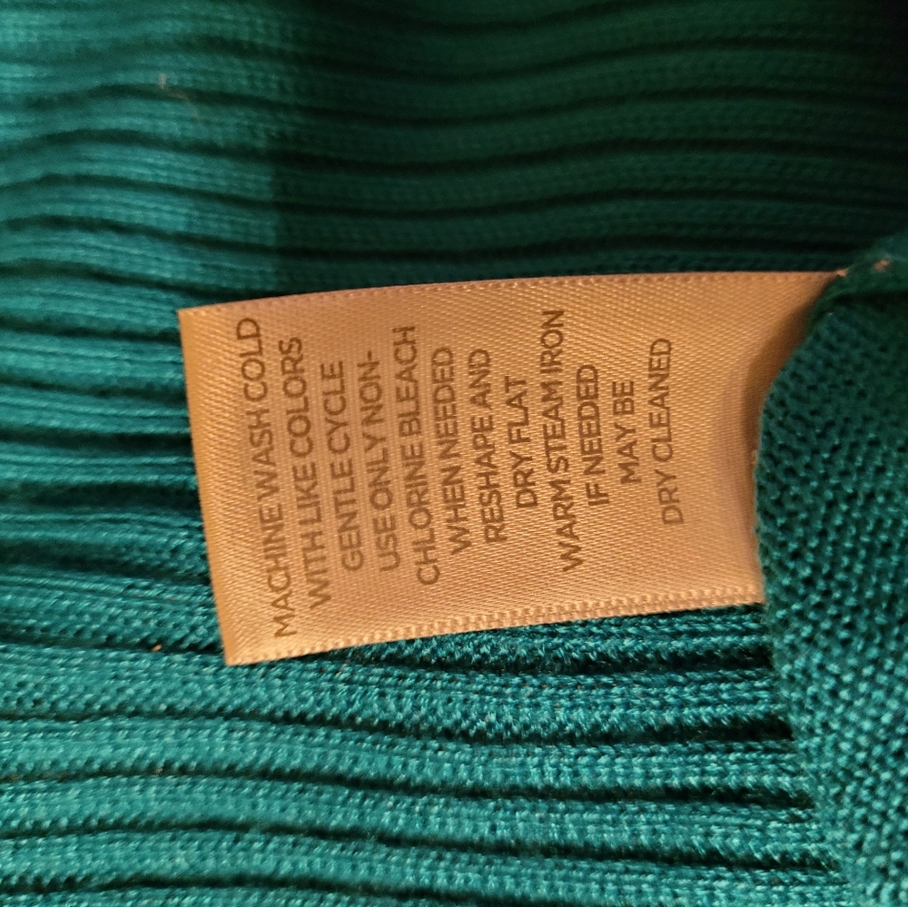 Cardigan - Picture 4 of 4